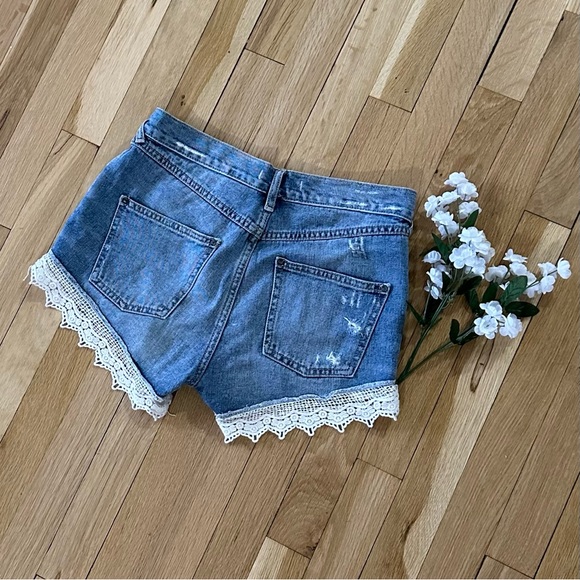 Free People Lace Shorts - Picture 3 of 4